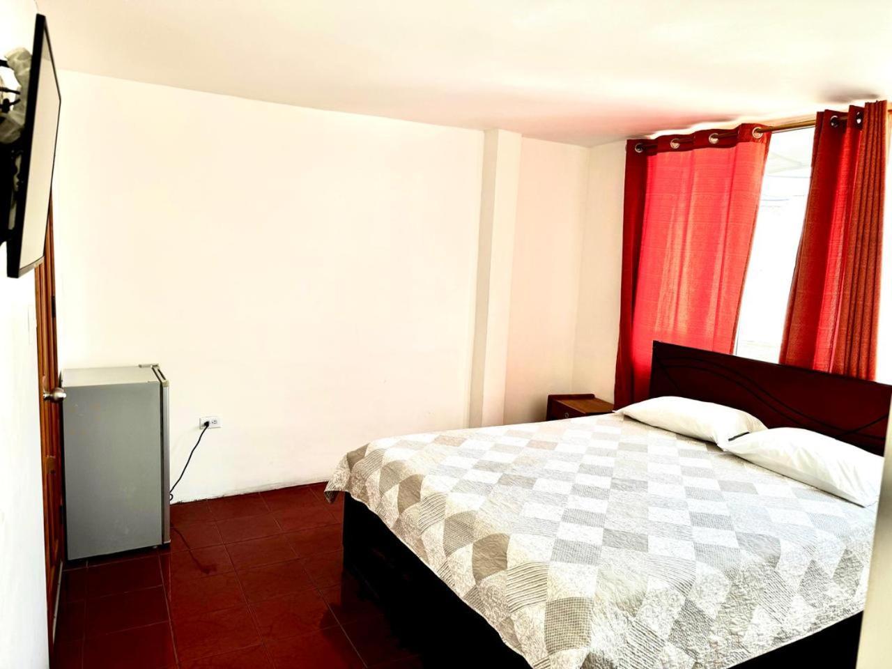 Hostal Muyuyo Puerto Ayora  Exteriör bild